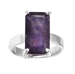 Bloodshot Iolite Size US 6 Sterling Silver Ring (REXT50-8)