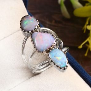 Australian Opal Size US 8 925 Silver Ring (RS75-96)