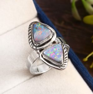 Australian Opal Size US 9 925 Silver Ring (RS75-101)