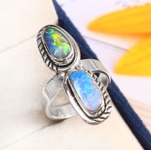 Australian Opal Size US 8 925 Silver Ring (RS75-112)