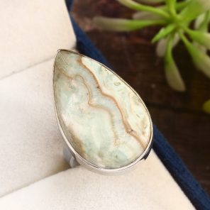 Green Argonite Ring Size US 8 925 Sterling Silver (REXT73-37)