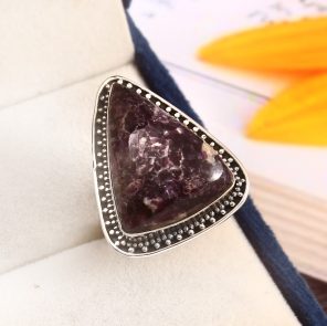 Lepidolite Ring Size US 8 925 Sterling Silver (RS8-402)