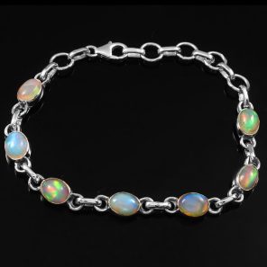 Fire Ethiopian Opal Bracelet 925 Sterling Silver Jewelry (REXT49-283)