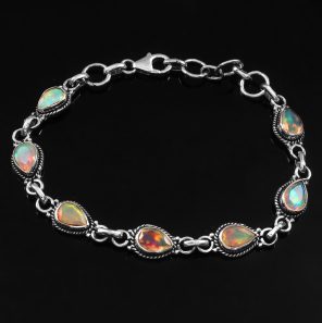 Fire Ethiopian Opal Bracelet 925 Sterling Silver Jewelry (REXT49-281)