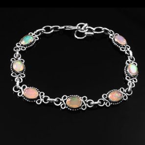Fire Ethiopian Opal Bracelet 925 Sterling Silver Jewelry (REXT49-288)