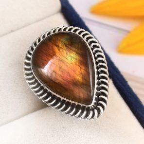 Purple Labradorite Ring Size US 7 Sterling Silver 925 (RS110-92)