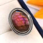 Purple Labradorite Ring Size US 7 Sterling Silver 925 (RS110-94)