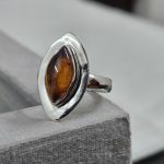 Amber 925 Sterling Silver Ring (REXT52-9)