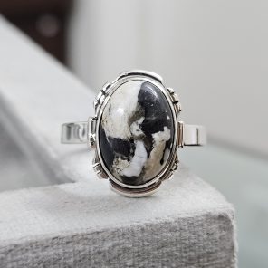 White Buffalo Turquoise 925 Sterling Silver Ring (REXT51-3)