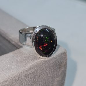 Black Opal Size US 7 Sterling Silver 925 Ring (REXT50-56)