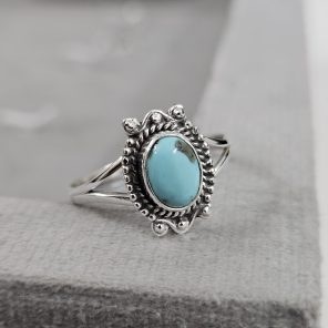 Arizona Turquoise Dainty 925 Sterling Silver Ring (RS61-197)