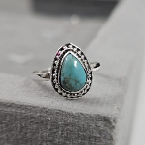 Arizona Turquoise Dainty 925 Sterling Silver Ring (RS61-204)