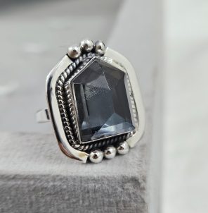 Hematite & Rock Crystal Doublet Ring 925 Silver Jewelry (RS111-153)