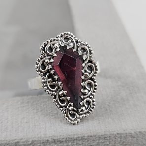 Rose Cut Garnet 925 Silver Ring (REXT61-17)