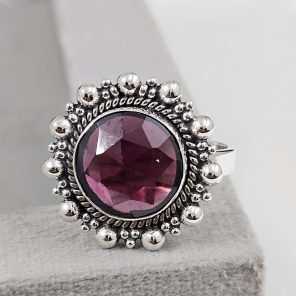 Rose Cut Garnet 925 Silver Ring (REXT61-23)
