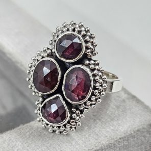Rose Cut Garnet 925 Silver Ring (REXT61-30)