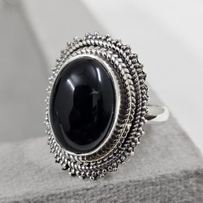 Black Onyx 925 Sterling Silver Ring (REXT62-10)
