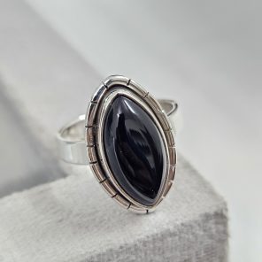 Black Onyx 925 Sterling Silver Ring (REXT62-39)