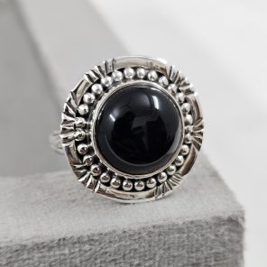 Black Onyx 925 Sterling Silver Ring (REXT62-1)