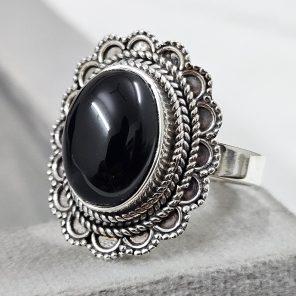 Black Onyx 925 Sterling Silver Ring (REXT62-29)