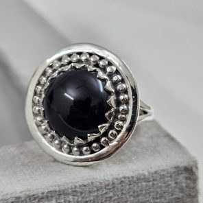 Black Onyx 925 Sterling Silver Ring (REXT62-18)