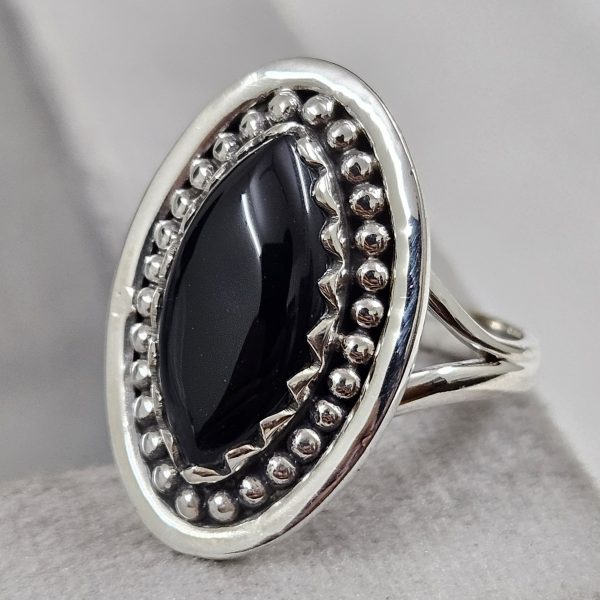 Black Onyx 925 Sterling Silver Ring (REXT62-20)