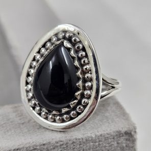Black Onyx 925 Sterling Silver Ring (REXT62-17)