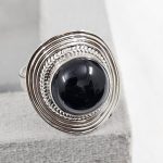 Black Onyx 925 Sterling Silver Ring (REXT62-28)