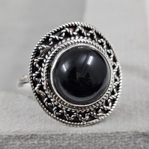 Black Onyx 925 Sterling Silver Ring (REXT62-24)