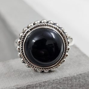 Black Onyx 925 Sterling Silver Ring (REXT62-36)