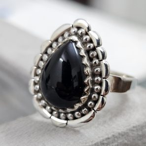 Black Onyx 925 Sterling Silver Ring (REXT62-47)