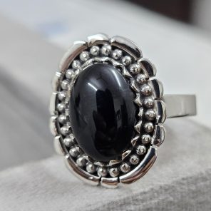 Black Onyx 925 Sterling Silver Ring (REXT62-45)