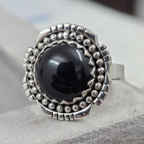 Black Onyx 925 Sterling Silver Ring (REXT62-41)