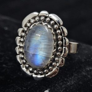 Rainbow Moonstone 925 Sterling Silver Ring (REXT62-82)