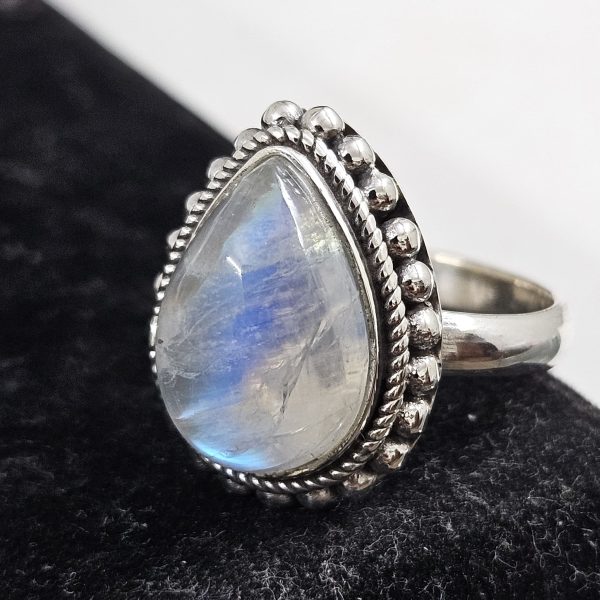 Rainbow Moonstone 925 Sterling Silver Ring (REXT62-107)