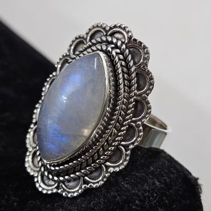 Rainbow Moonstone 925 Sterling Silver Ring (REXT62-105)