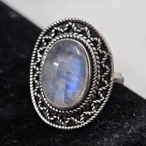 Rainbow Moonstone 925 Sterling Silver Ring (REXT62-121)