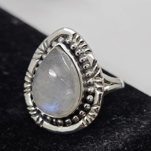 Rainbow Moonstone 925 Sterling Silver Ring (REXT62-126)