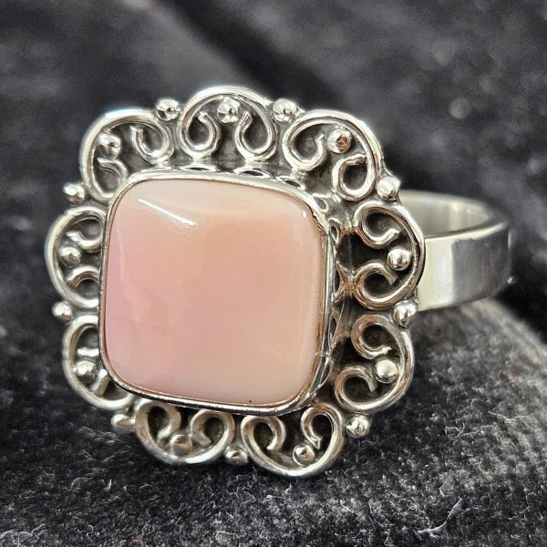 Pink Queen Conch Shell Southwest Style 925 Sterling Silver Ring (REXT3-9)