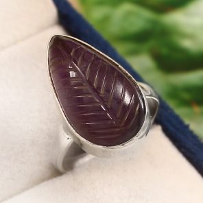 Amethyst Carving Size US 7 925 Silver Ring (RS104-168)