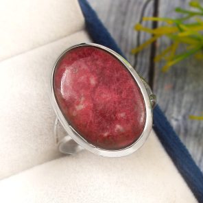 Thulite Size US 10 925 Sterling Silver Ring (RS65-21)