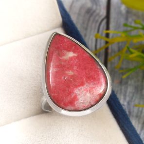 Thulite Size US 9 925 Sterling Silver Ring (RS65-18)