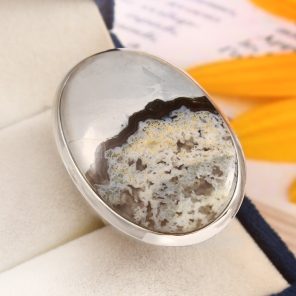 Moss Agate in Blue Opal Size US 11 925 Sterling Silver Ring (REXT69-25)