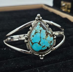 No.8 Mines Turquoise Southwest Style 925 Sterling Silver Bangle Cuff (RS3-136)
