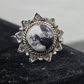 White Buffalo Turquoise 925 Sterling Silver Ring (REXT17-4)