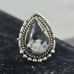 White Buffalo Turquoise 925 Sterling Silver Ring (REXT17-2)