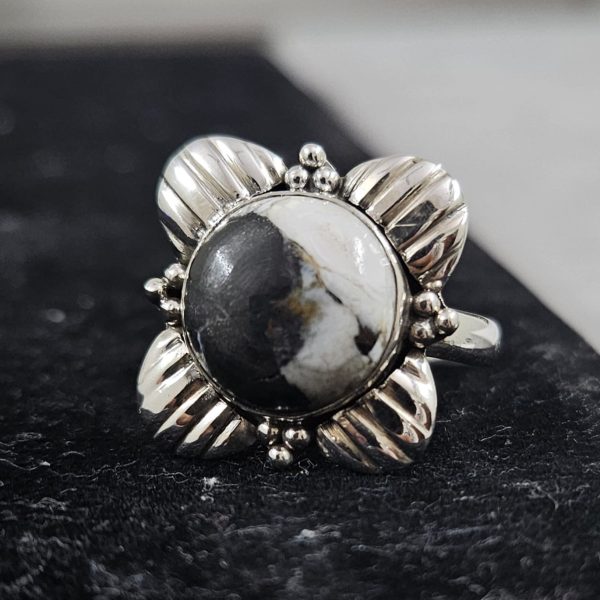 White Buffalo Turquoise 925 Sterling Silver Ring (REXT17-1) - Image 2