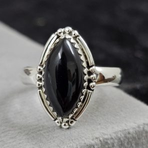 Black Onyx 925 Sterling Silver Ring (REXT73-96)