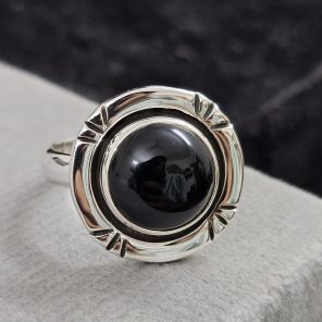 Black Onyx 925 Sterling Silver Ring (REXT73-90)