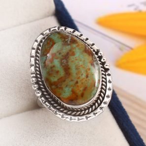 Kingman Turquoise Southwest Style Size US 8 925 Sterling Silver Ring (RS105-437)